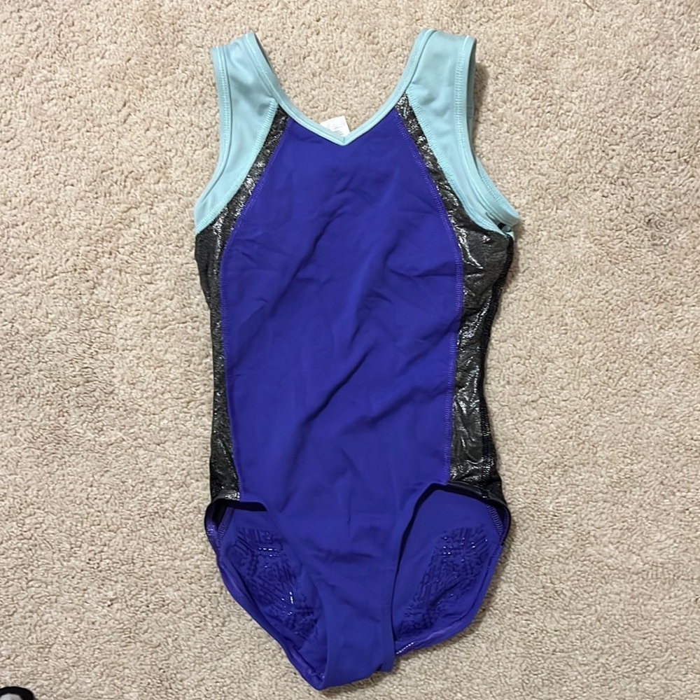 Iviva Girls Purple Leotard *with built in bra* used